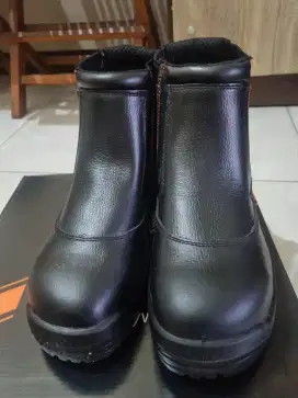 Sepatu Safety KINGS KWD106X