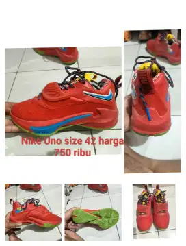 Sepatu Nike Uno