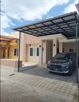 RUMAH SIAP HUNI DI GARDENIA PLAMONGAN PEDURUNGAN SEMARANG