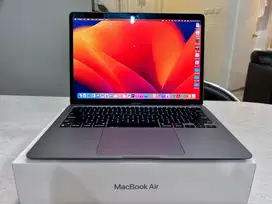 MacBook Air 13 inci M1
