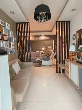 Rumah Modern 2 Lantai Sudah Renovasi Emerald Residence 8081