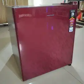 Kulkas Mini Mini Bar Polytron PRH 51R