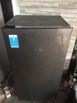 Kulkas aqua 1 pintu