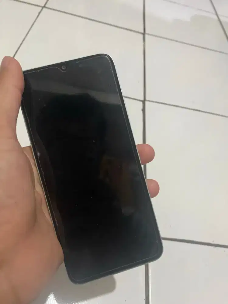 Realme C35 4/128