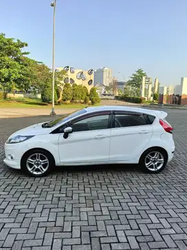 Ford Fiesta 2012 Bensin