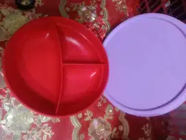 Tupperware tempat bekal anak