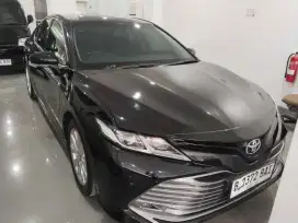 Dijual Toyota New Camry 2.5 V AT Bensin, 2020, warna Hitam
