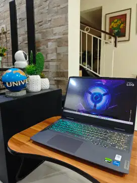 Laptop Lenovo LOQ 15IRH8 RTX4050 Ryzen 5 x rog tuf victus msi