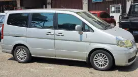 SERENA C24 2009 SILVER, murah, nego