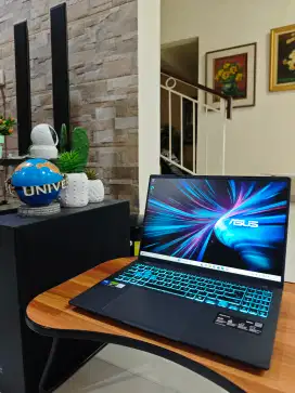 Laptop Asus V16 V3067VU RTX4050 x rog tuf victus nitro