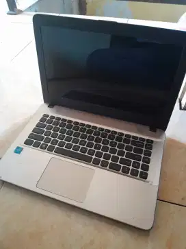 Laptop asus x441