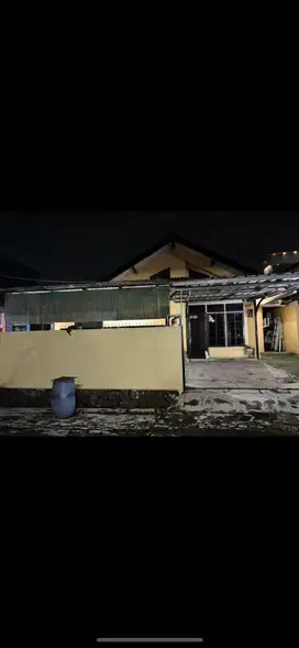 RUMAH SIAP HUNI DENGAN RUKO