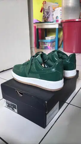 Nike air force 1 green