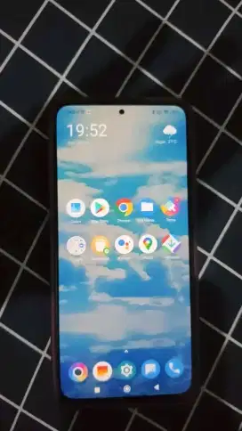 Poco f4 5g 8/256 fullset