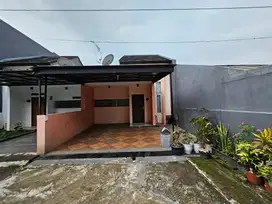 Sewa Rumah Tinggal Daerah Buah Batu untuk Pekerja (Tahunan)