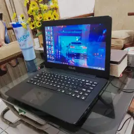 Laptop Asus X455YA Amd A8 Quadcore Ram 6GB