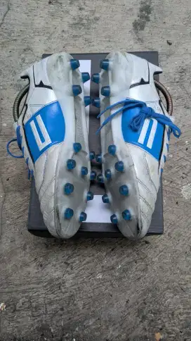 Capitten One Pro (Punya Iniesta)