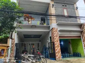 Dijual Rumah 2 Lantai + Tempat Usaha