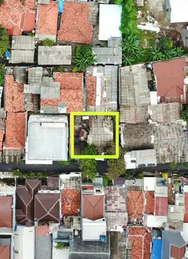 Rumah Hitung Tanah Dekat Simprug dan Senayan jakarta Selatan