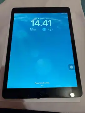 IPAD 7th ( 2019 )