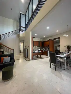 Dijual Rumah Keren Minimalis di Batununggal Indah Bandung