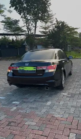 Honda Accord 2011 Bensin