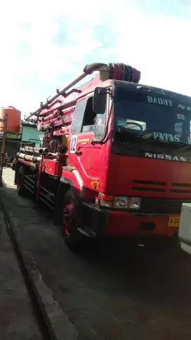Concrete pump Nigata