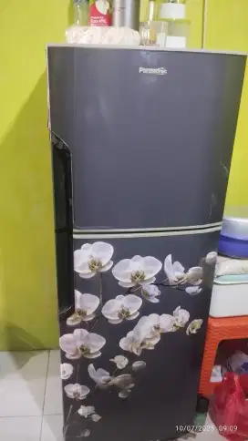 Kulkas Panasonic 2 Pintu