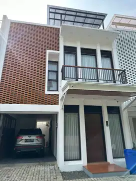 RUMAH FULL FURNISH DISEWAKAN CLUSTER CIGADUNG DEKAT DAGO