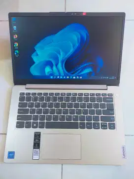 Dijual laptop Lenovo ideapad slim 1I Ram 8GB DDR4 SSD 512GB Windows11
