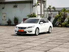 Honda Accord 2013 Bensin