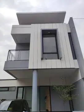 Rumah syariah 2 lantai ujung berung