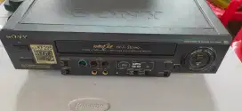 Video VHS player Sony