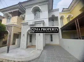 Dijual Rumah Cantik Dalam Cluster dekat ke Stasiun LRT Harjamukti
