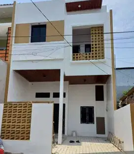 Dijual Rumah Tingkat 2 FULL BANGUNAN Free Furnished di Harapan Indah