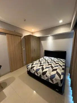 DISEWAKAN APARTEMEN EMBARCADERO BINTARO 1 BEDROOM FULL FURNISH