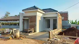 Jual Rumah DESAIN SUKA-SUKA 500 jutaan di Cihanjuang dekat Cimahi