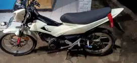 Satria Fu 2014 putih
