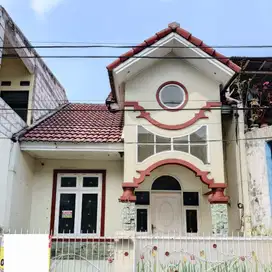 Dijual cepat rumah Villa Ilhami