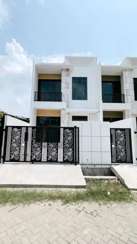 Dijual Rumah Tingkat 2 Full Bangunan Desain Elegan! di Harapan Indah