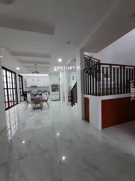 Dijual Rumah Bagus Terawat Di Graha Raya Bintaro