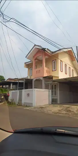 Rumah 2lantai Hook modern tropical  SHM semi furnished BSD CL 157
