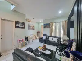 Rumah topaz pondok hijau golf gading serpong semi furnished