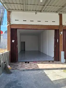 Diswakan 1 ruko/kedai gandeng, lokasi strategis tengah kota pekanbaru