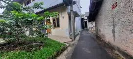 Disewakan Rumah sekaligus Warung usaha