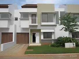 Rumah 2lt 148m type 4KT Cluster Cassia JGC Jakarta Garden City Cakung
