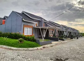 Dijual RUMAH DEKAT MALL SUMMARECON BEKASI