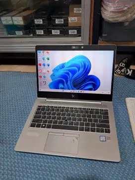 Laptop HP 830 G6