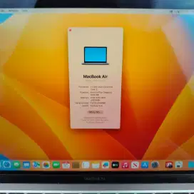 Macbook Air 2020 layar 13 Inch Ram 8 Ssd 128 Core I5 lengkap grey