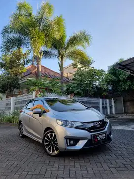 Jazz RS Antik 2016 km 37 rb